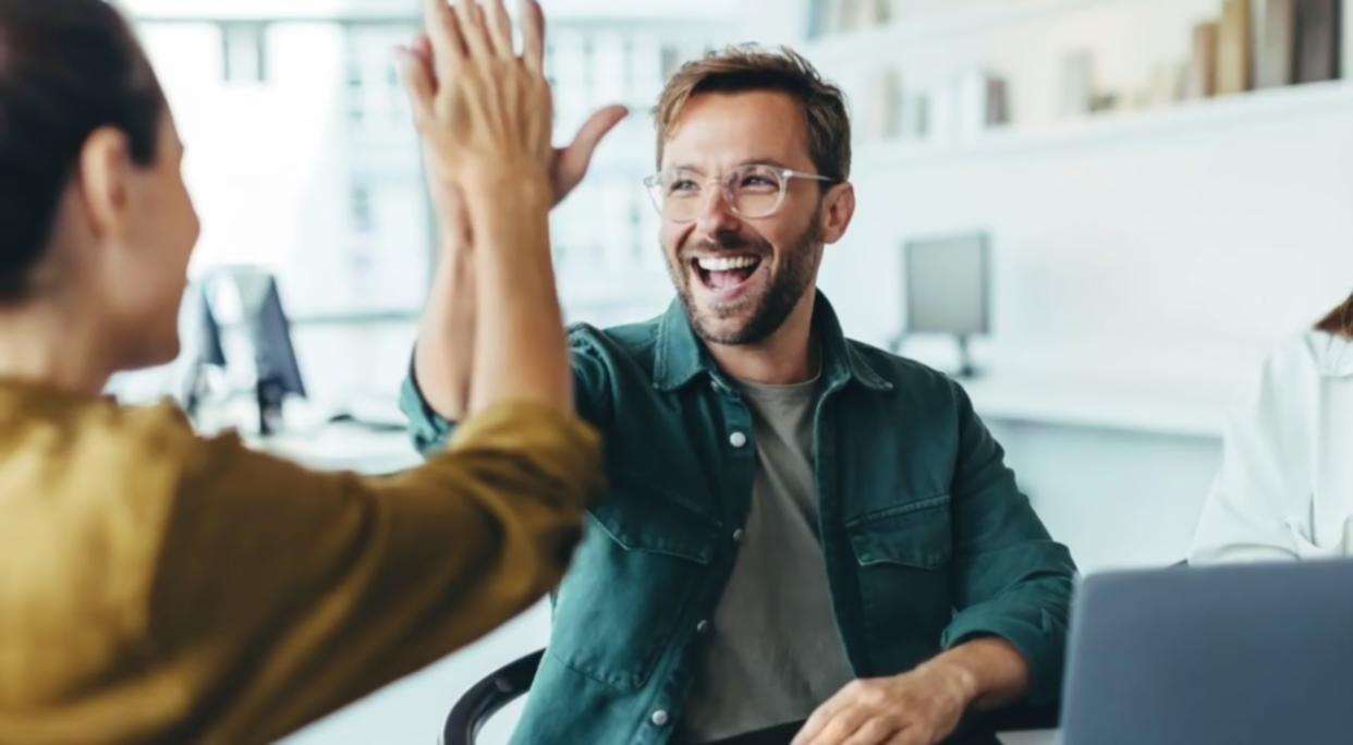 Praktisches kritisches Denken im Alltag anwenden